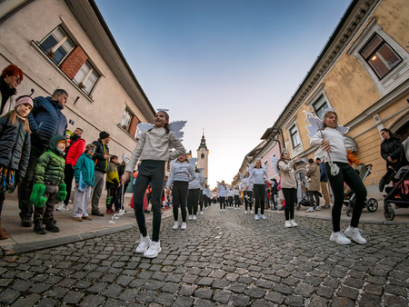 Kamniški karneval navdušil z barvito povorko (33)